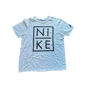 Nike Men’s Graphic T-Shirt – Size XL – White/Black